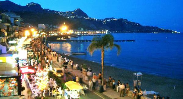 Estrellas De Mar Casa Apartment Giardini Naxos Phòng bức ảnh